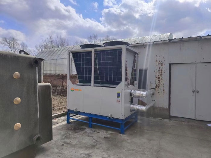 De trend van de energietransitie staat voor de deur: Dual-source warmtepompen lossen de problemen van een hoog energieverbruik en hoge emissies op. De trend van de energietransitie staat voor de deur: Dual-source warmtepompen lossen de problemen van een hoog energieverbruik en hoge emissies op.
