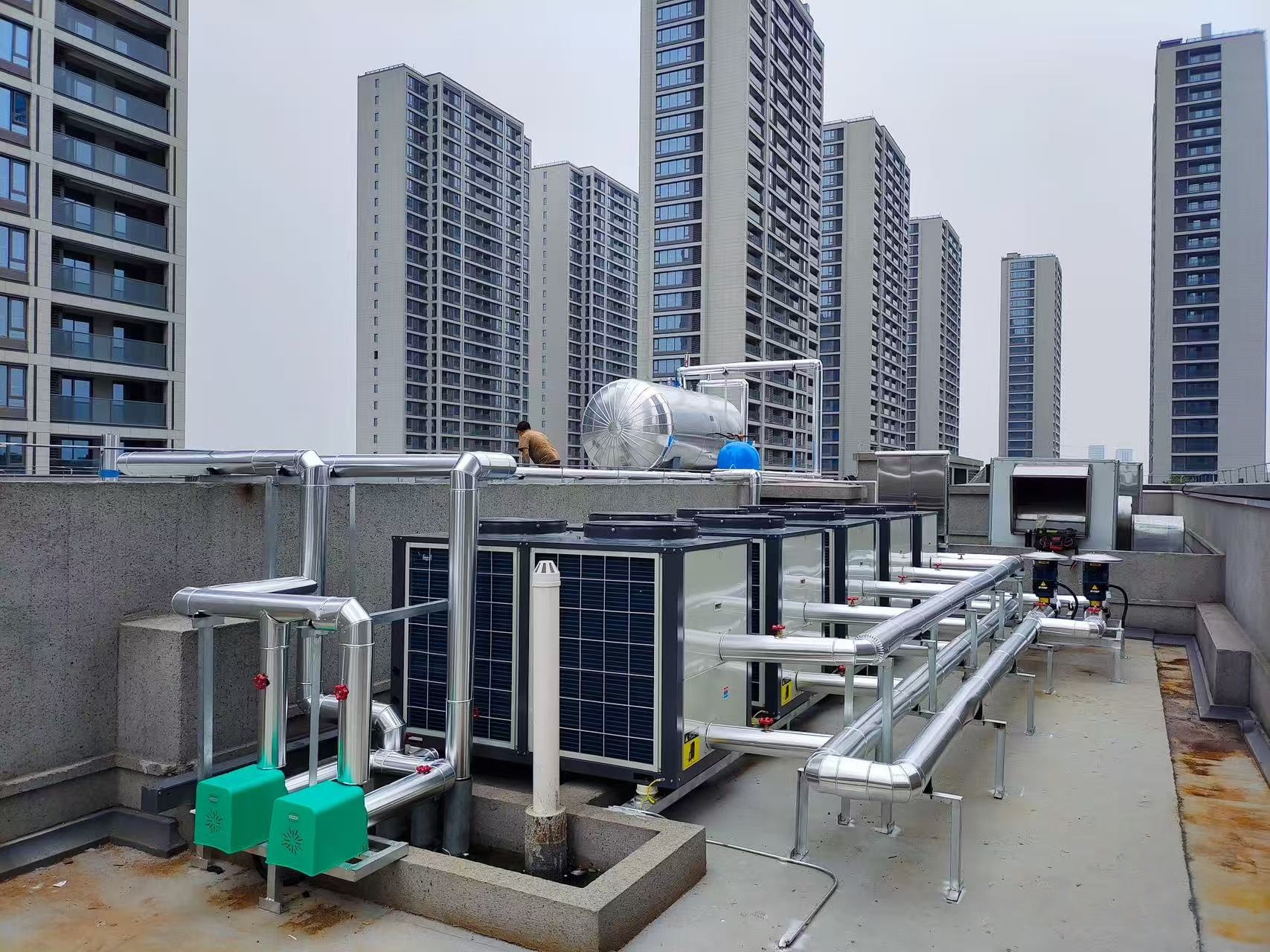De internationale energiefluctuaties zijn toegenomen en dual-source warmtepompen bieden energiebesparing, stabiliteit, kostenreductie en efficiëntieverbetering. De internationale energiefluctuaties zijn toegenomen en dual-source warmtepompen bieden energiebesparing, stabiliteit, kostenreductie en efficiëntieverbetering.