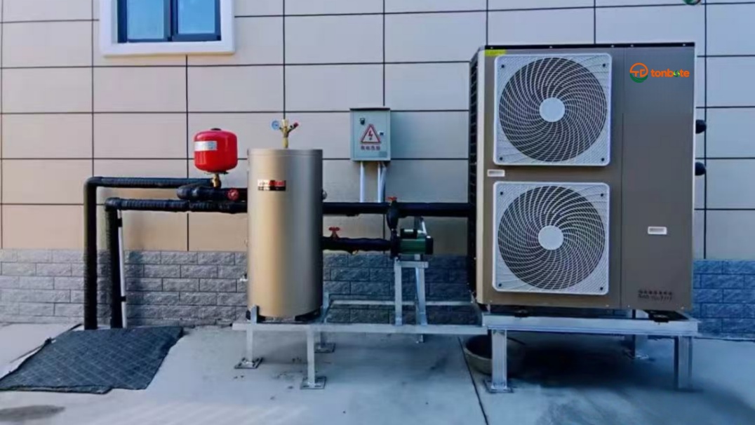 Technologische doorbraken stimuleren de transitie naar een koolstofarme economie, terwijl dual-source warmtepompen de pijnpunten aanpakken van industrieën die veel energie verbruiken Technologische doorbraken stimuleren de transitie naar een koolstofarme economie, terwijl dual-source warmtepompen de pijnpunten aanpakken van industrieën die veel energie verbruiken